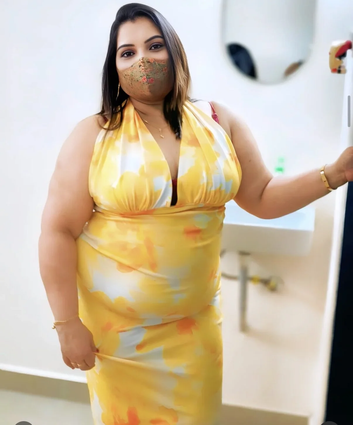 XXX Porn Photo of Nude YourshotfriendNikkiSharma 1