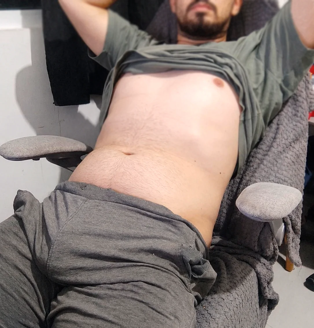 XXX Porn Photo of Nude PoneiHetero 1