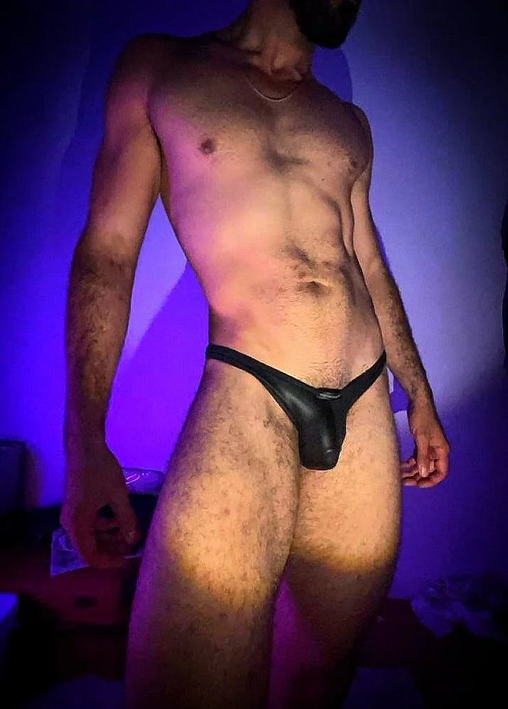 XXX Porn Photo of Nude Kinky_Boi94 8