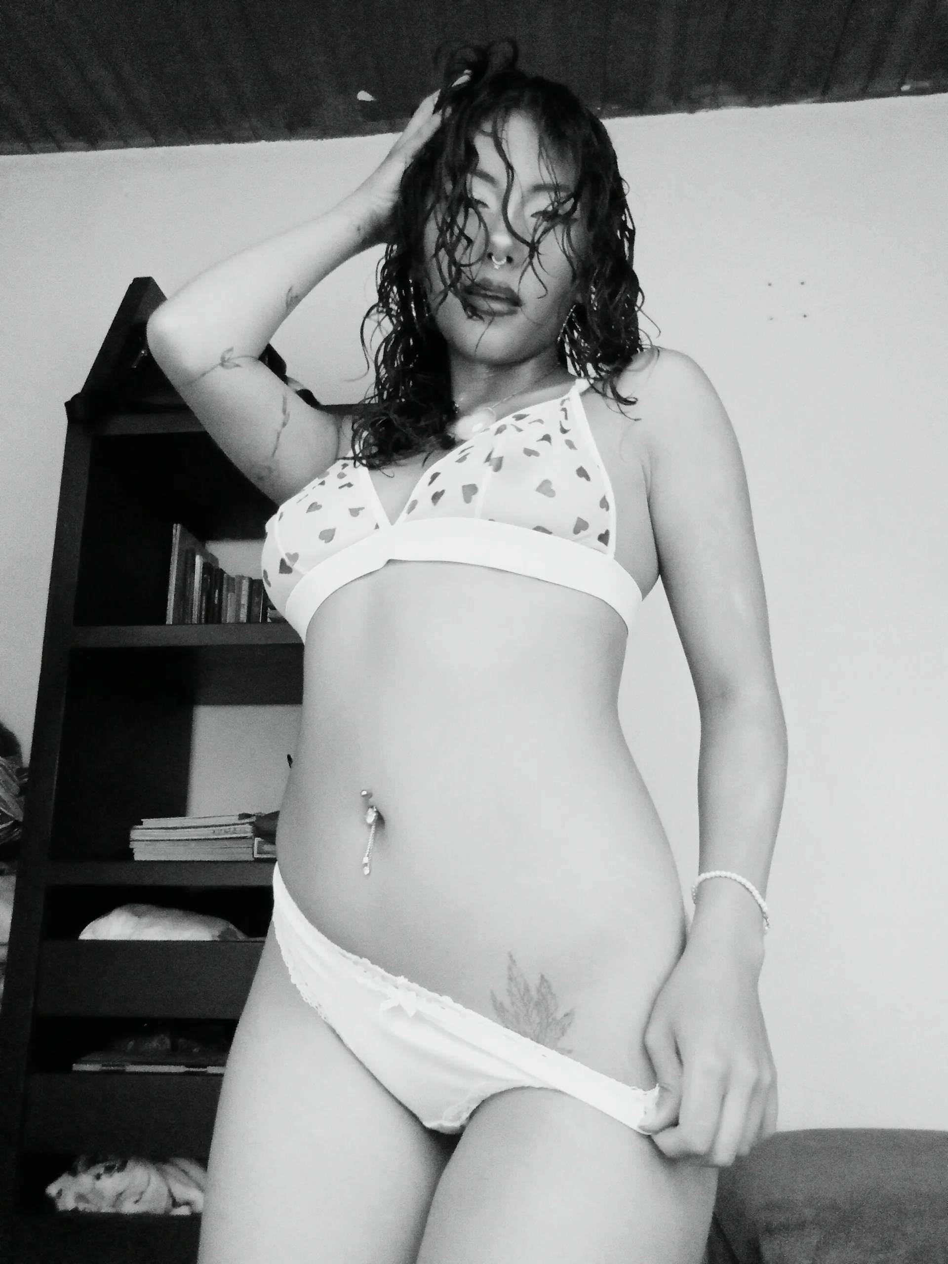 XXX Porn Photo of Nude zoe_ch_ 17
