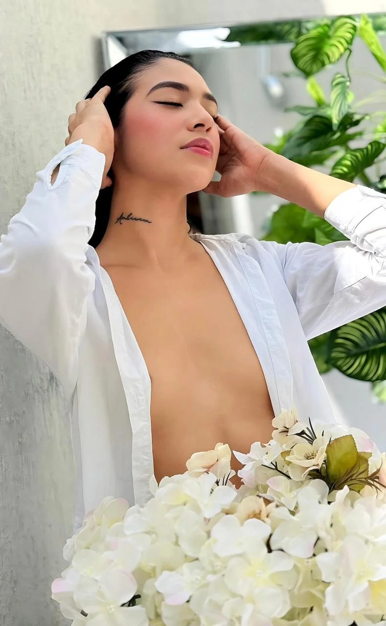 XXX Porn Photo of Nude Sassy--Girl 373