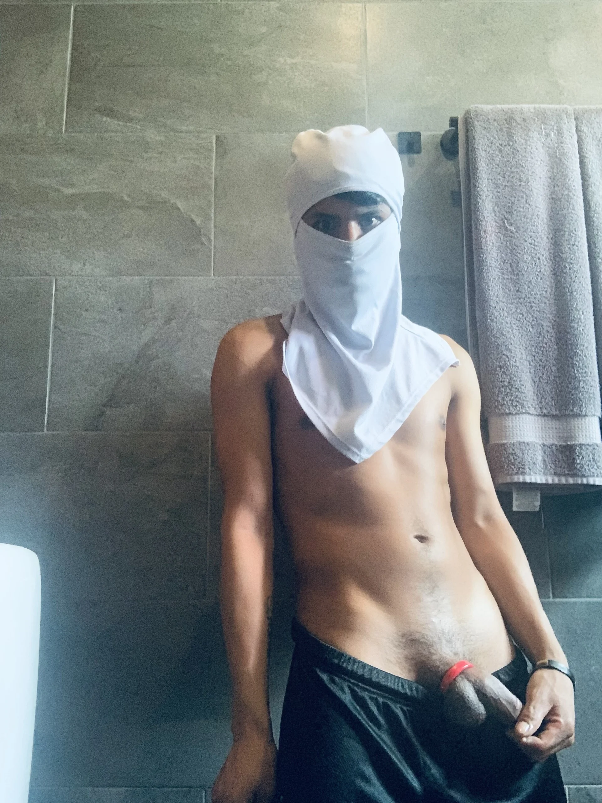 XXX Porn Photo of Nude Smokerboy_20cm 6