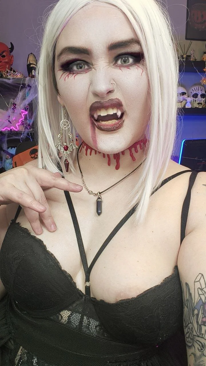 XXX Porn Photo of Nude Emmybrightj_ 36