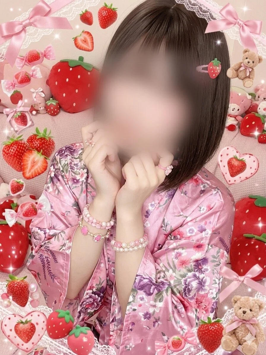 XXX Porn Photo of Nude ichigonoiichan 4