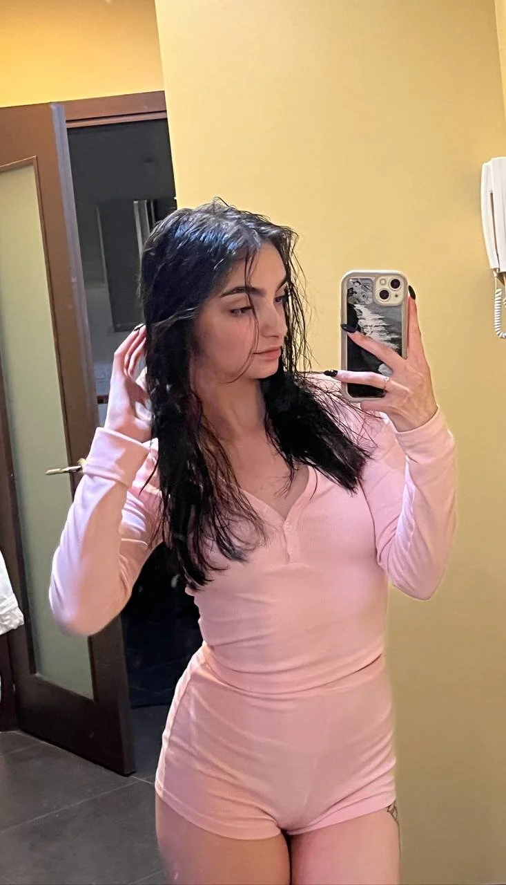 XXX Porn Photo of Nude Morena_Dolce 14