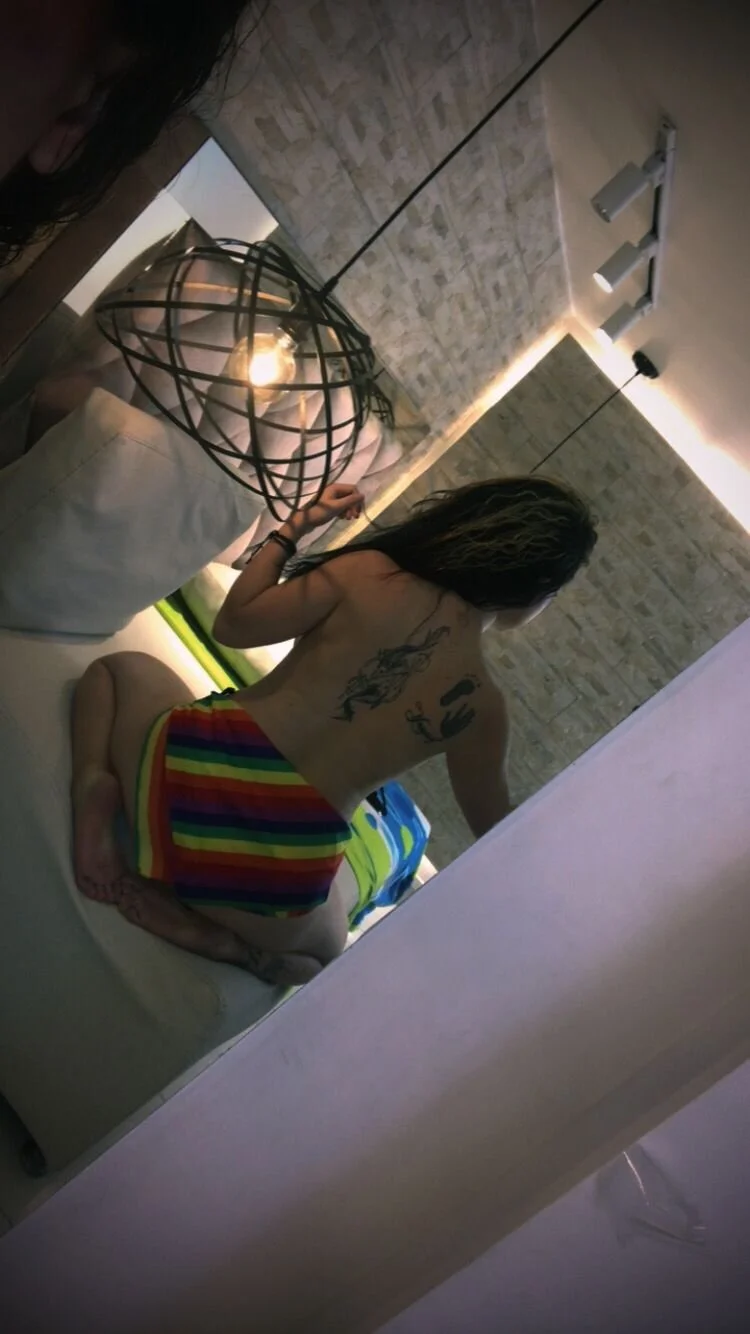 XXX Porn Photo of Nude dorothy_vegga 47