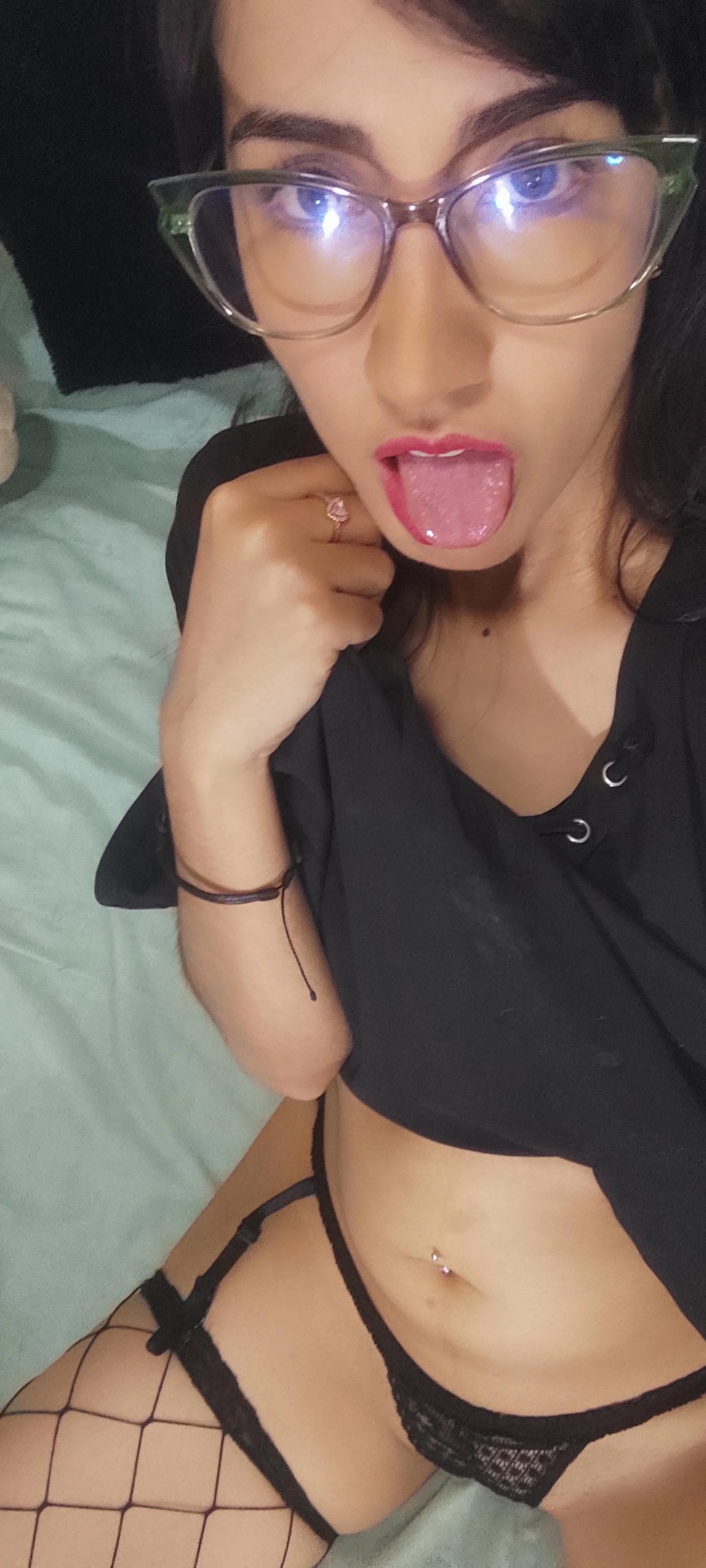 XXX Porn Photo of Nude AvlieQueen 1