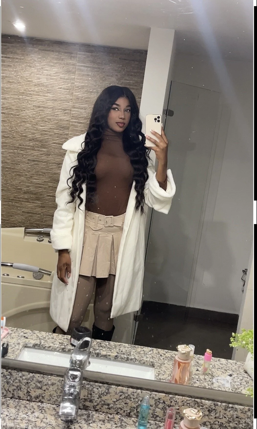XXX Porn Photo of Nude emilyoliver 32