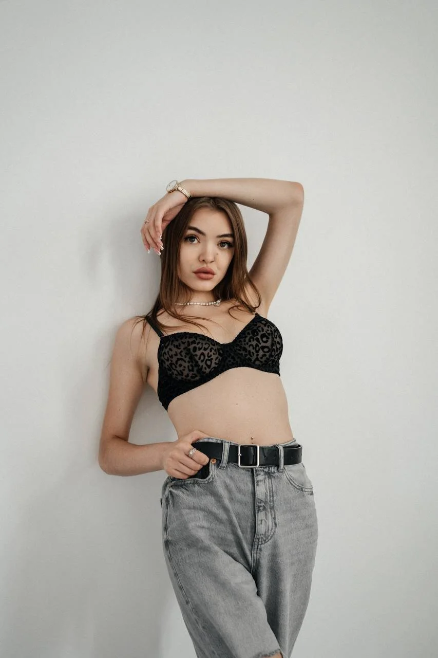 XXX Porn Photo of Nude VallieBrandwein 16