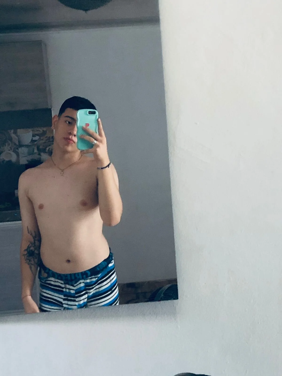 XXX Porn Photo of Nude alex_xhunter 2