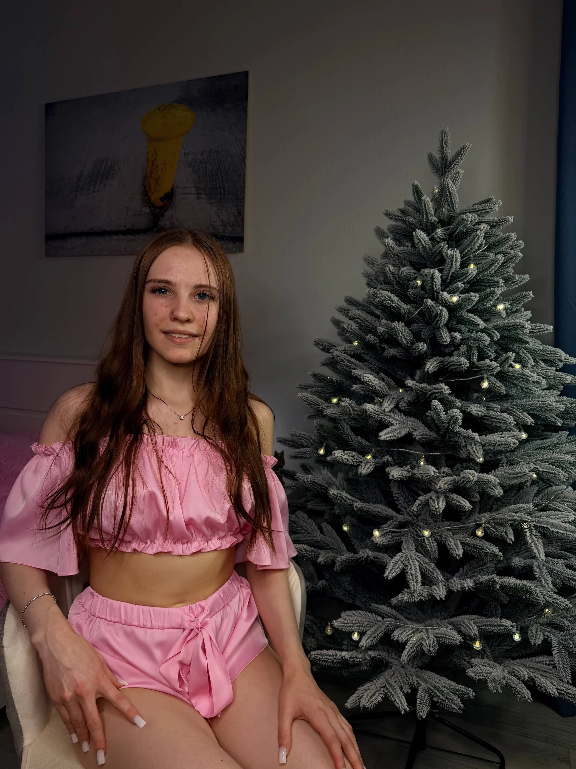 XXX Porn Photo of Nude ShawtyEmma 21