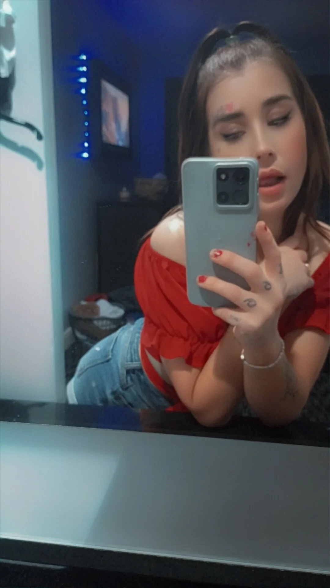 XXX Porn Photo of Nude Paigeehubbb 2