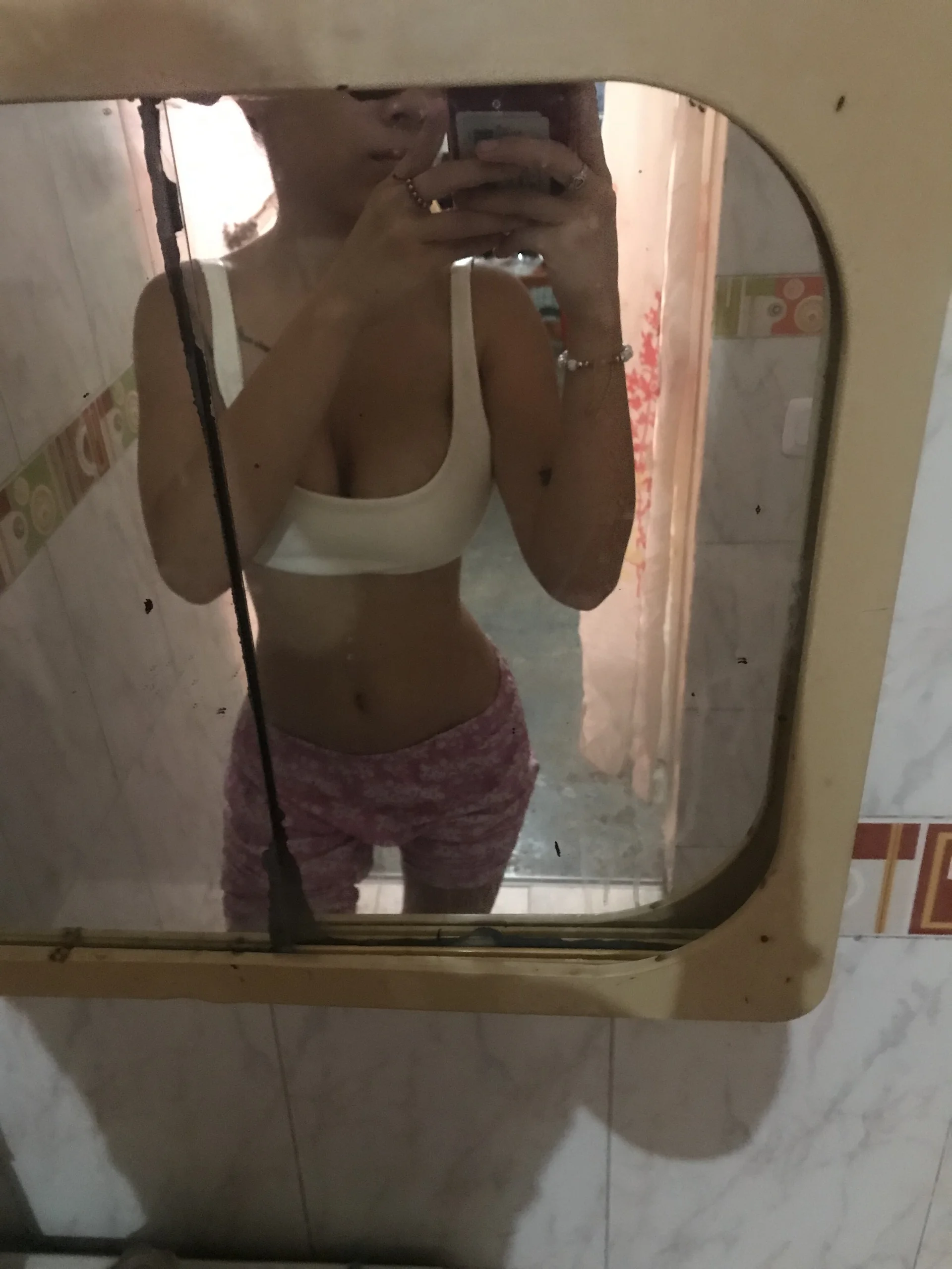 XXX Porn Photo of Nude Latinshott 3