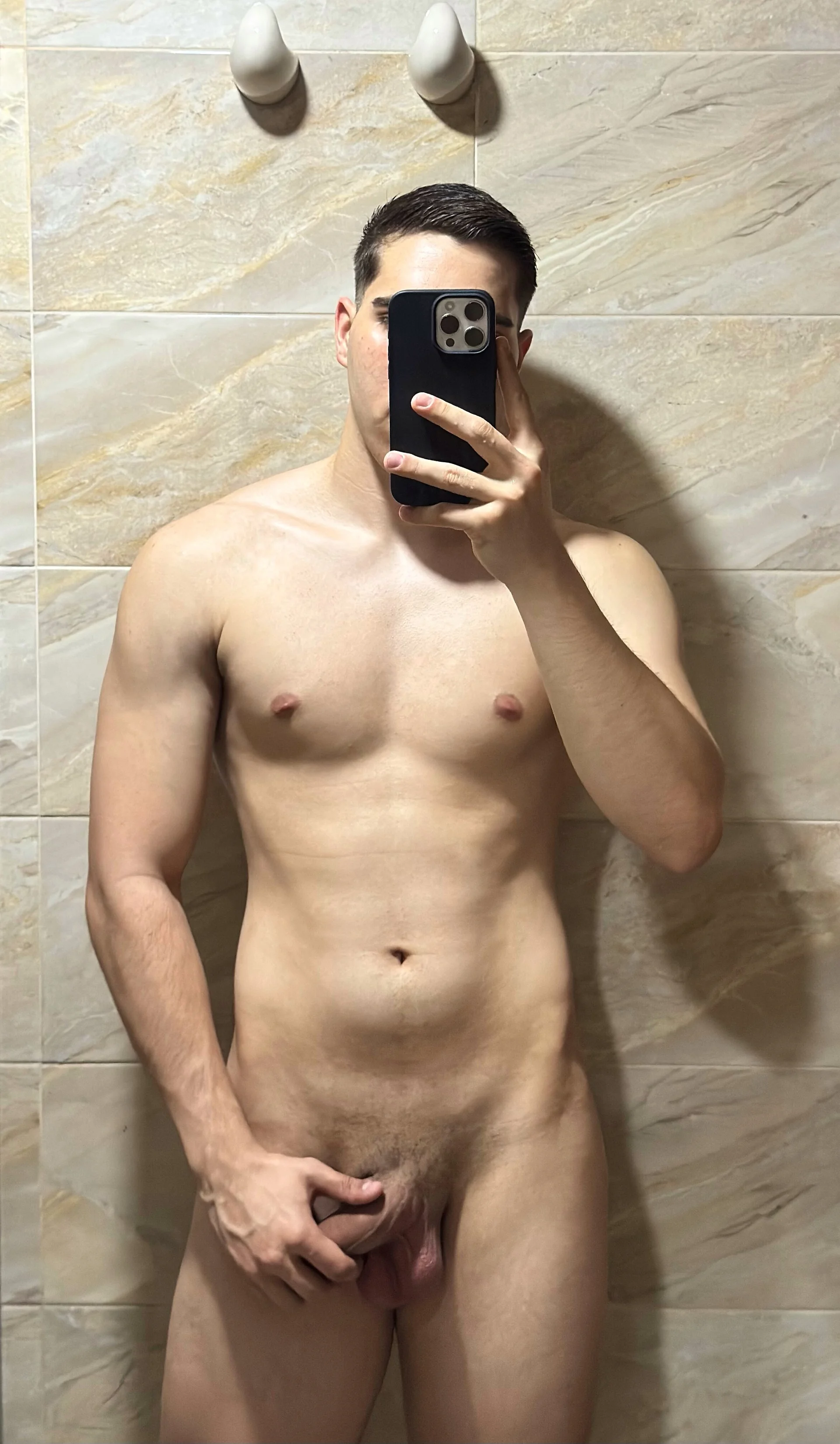 XXX Porn Photo of Nude Adam_ford 2