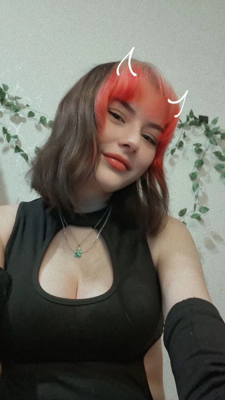 XXX Porn Photo of Nude Little_fox404 3