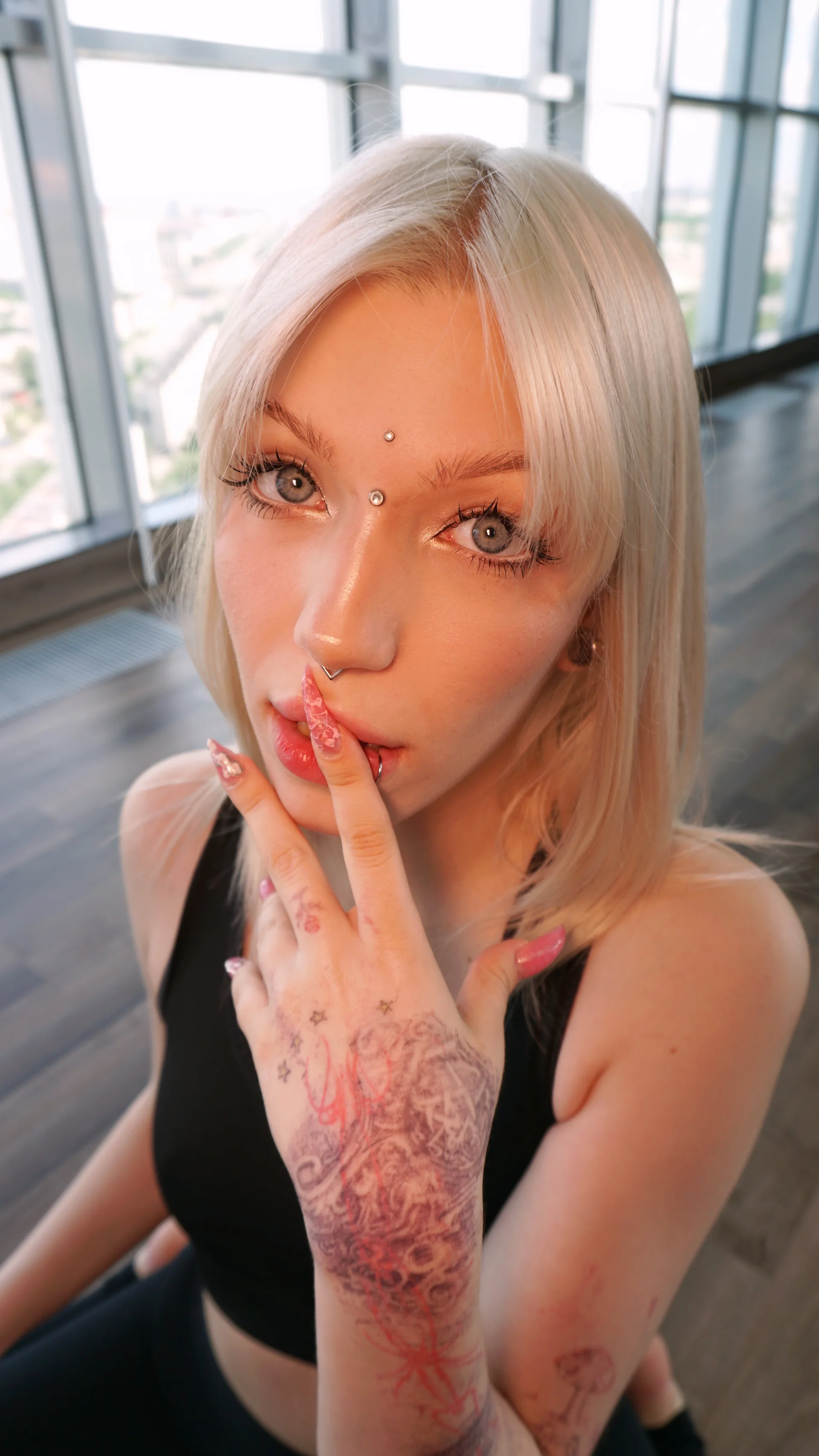 XXX Porn Photo of Nude Wildneck 7