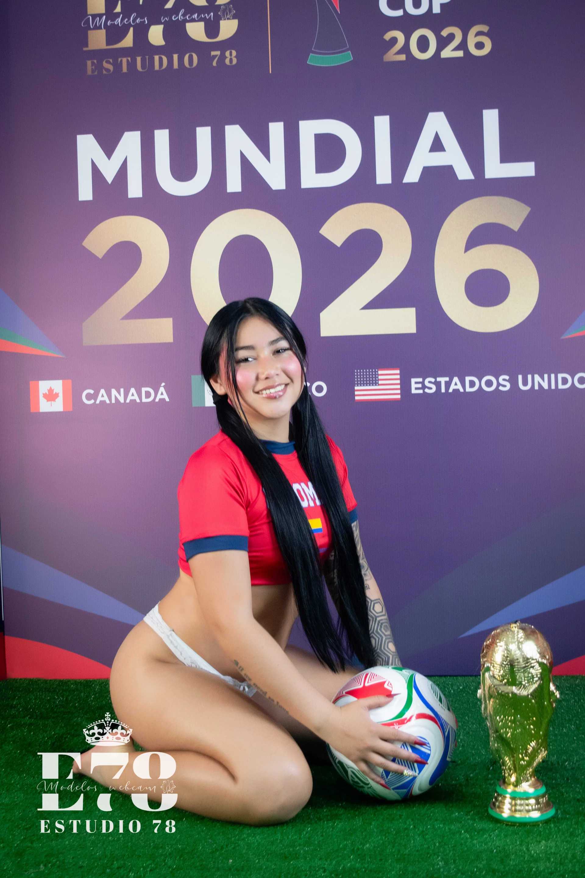 XXX Porn Photo of Nude Carolina_cherry 13