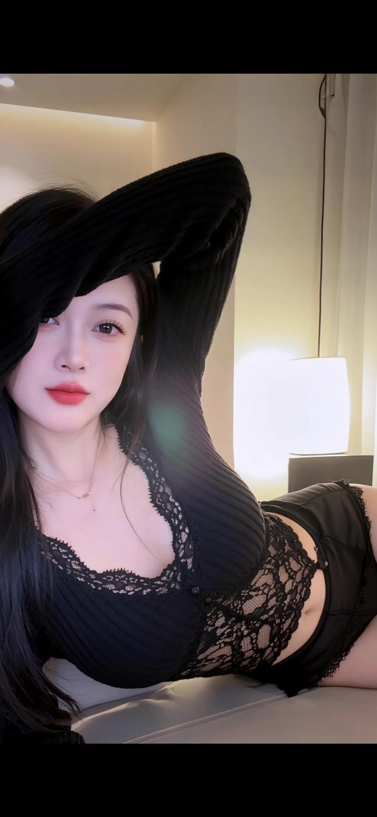 XXX Porn Photo of Nude mo-mo-69 9