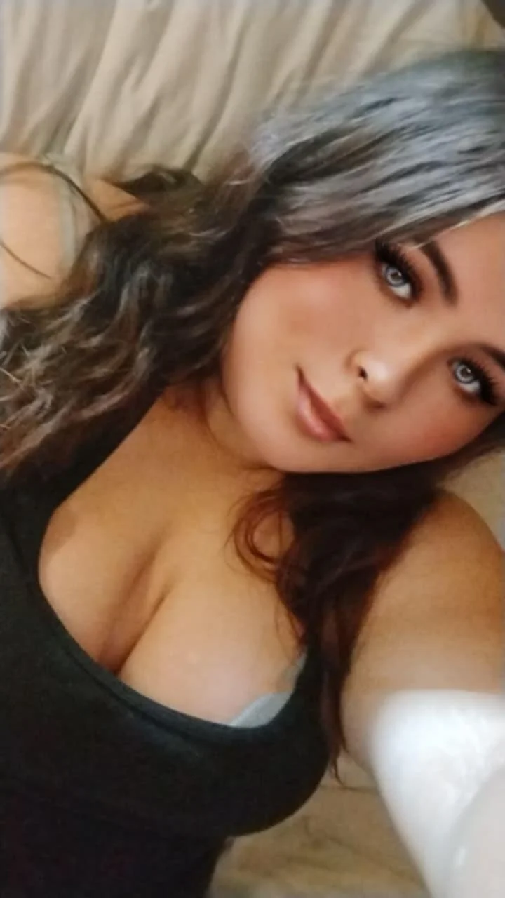 XXX Porn Photo of Nude MommaBoi24 10