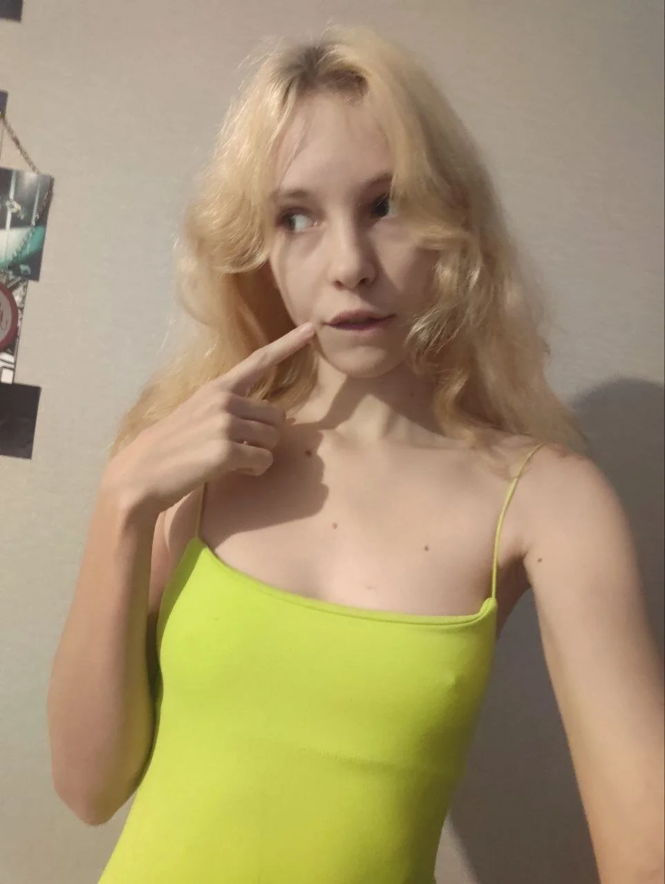 XXX Porn Photo of Nude Fafa_Fluff 12
