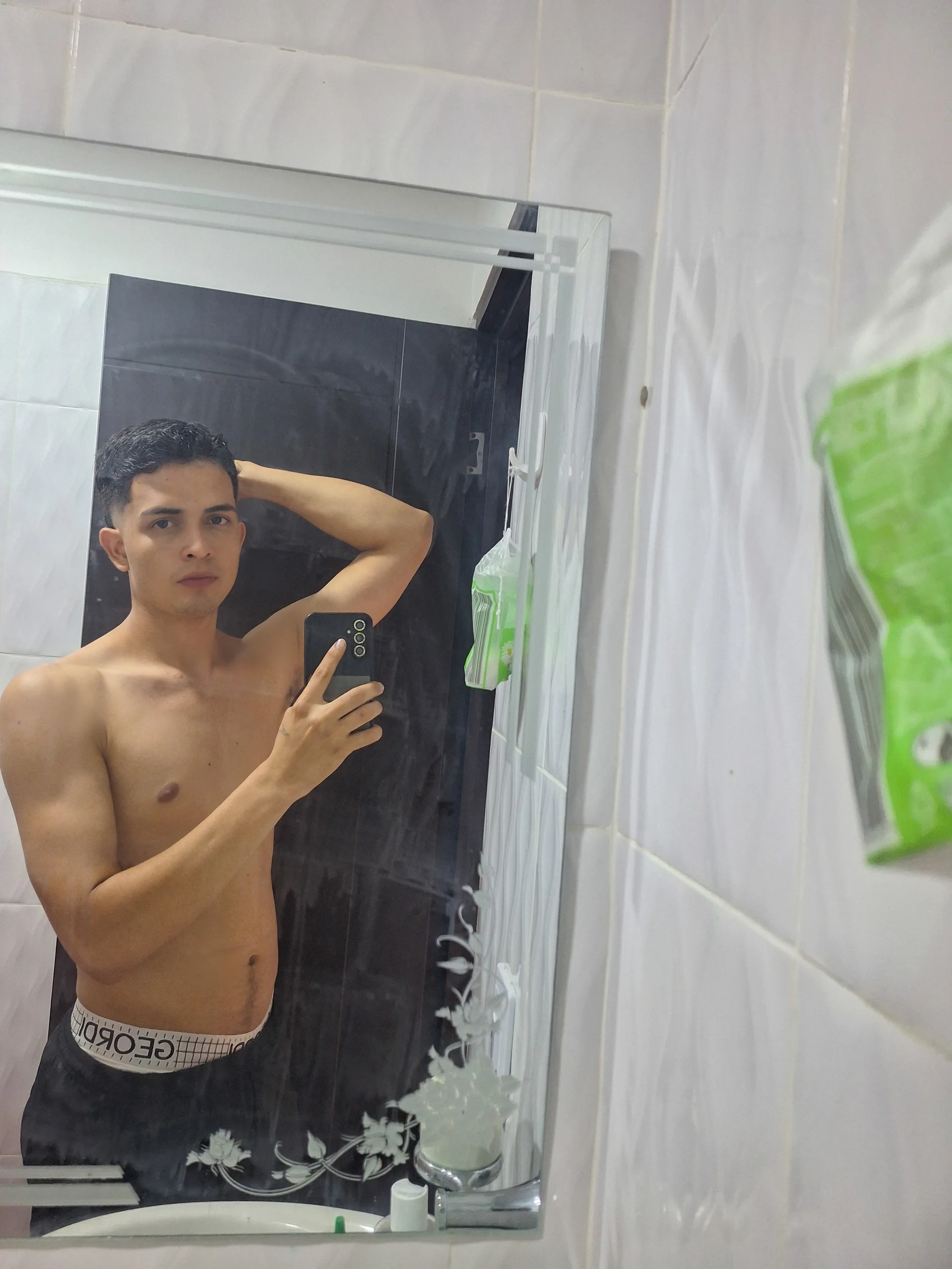 XXX Porn Photo of Nude NewYoungHot 12