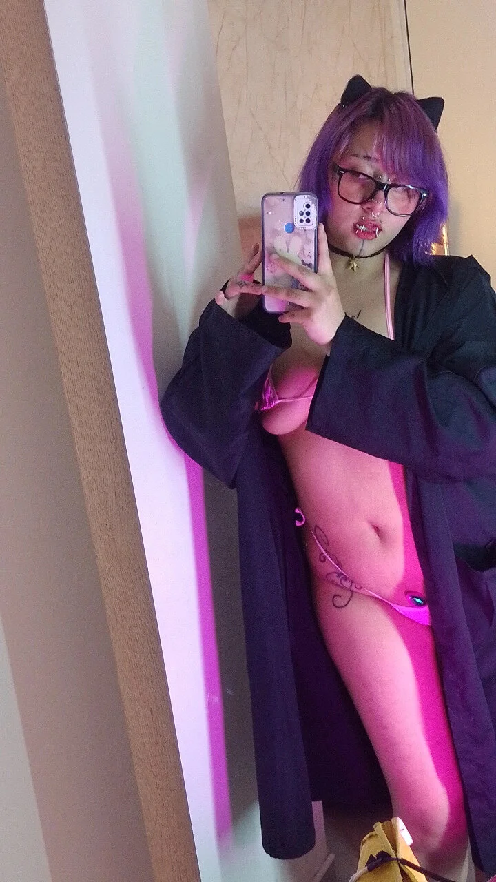 XXX Porn Photo of Nude Fresa_wafflera_ 2