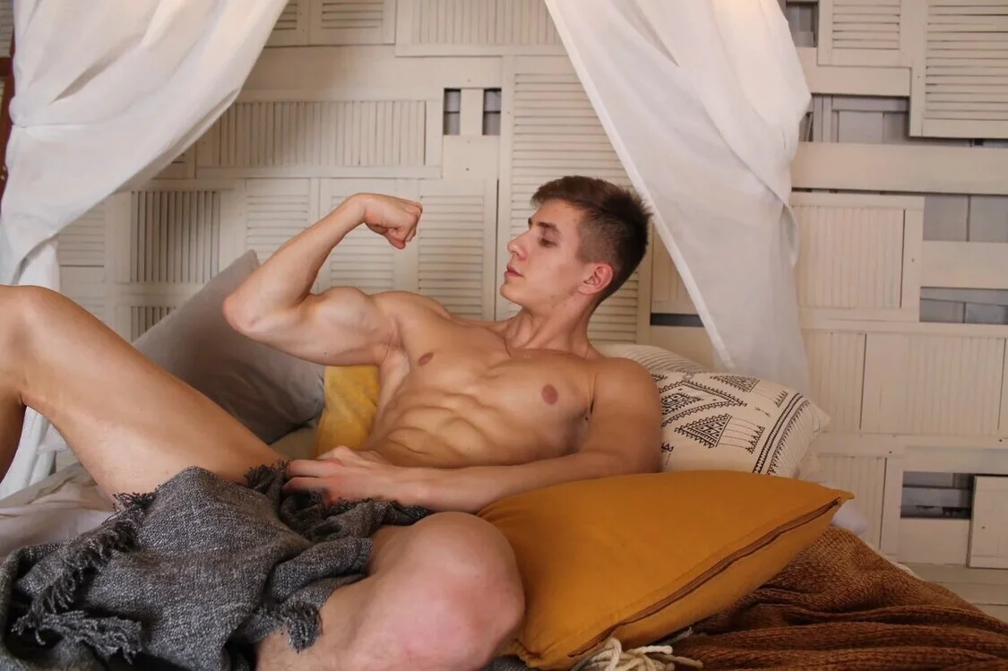 XXX Porn Photo of Nude Chris_Brien 7