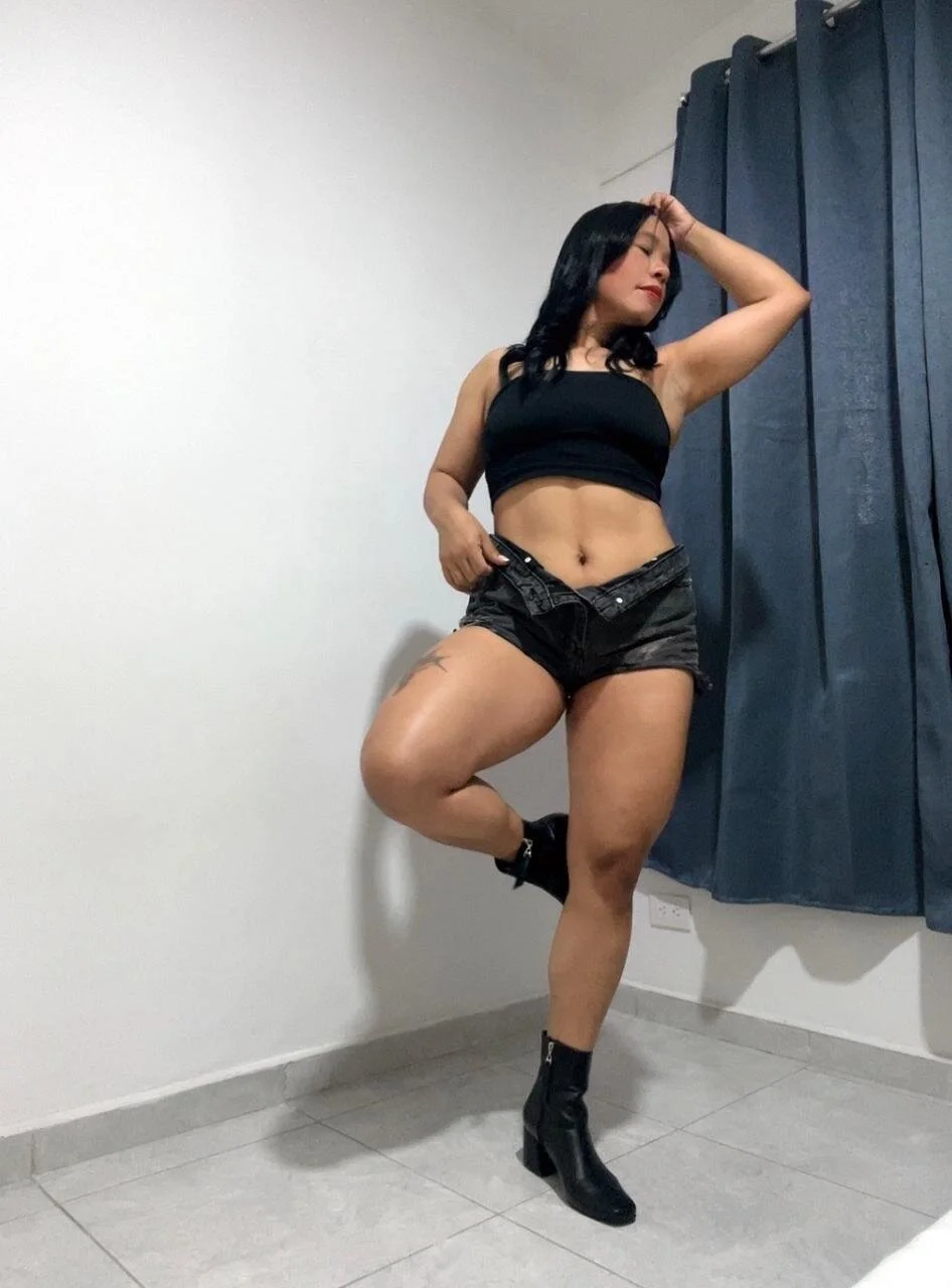XXX Porn Photo of Nude Velira69 32