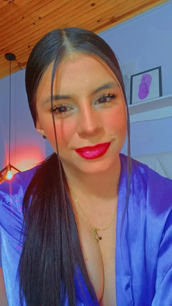 _Maddison_Ivanova_