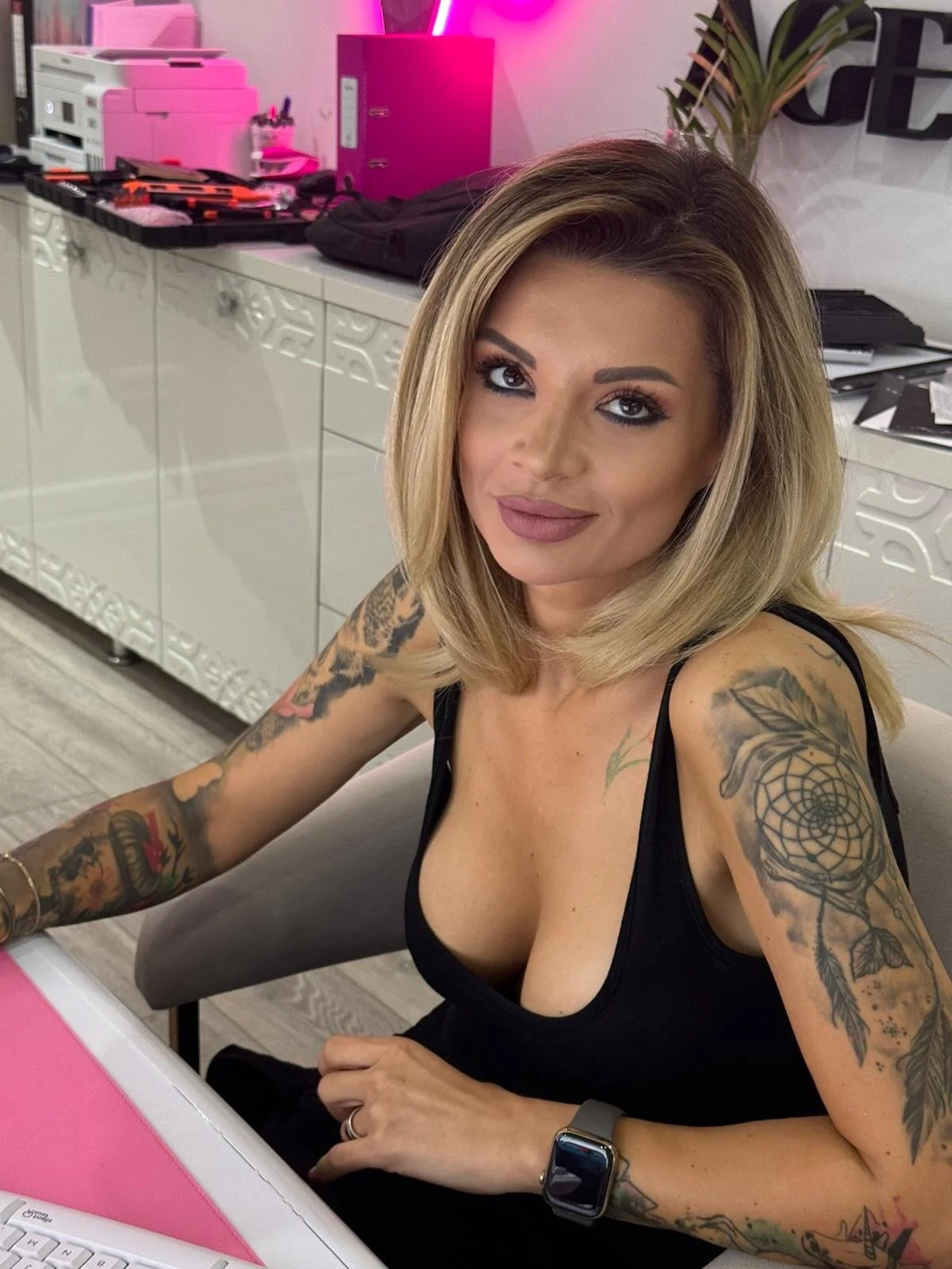 XXX Porn Photo of Nude BOO_D 3