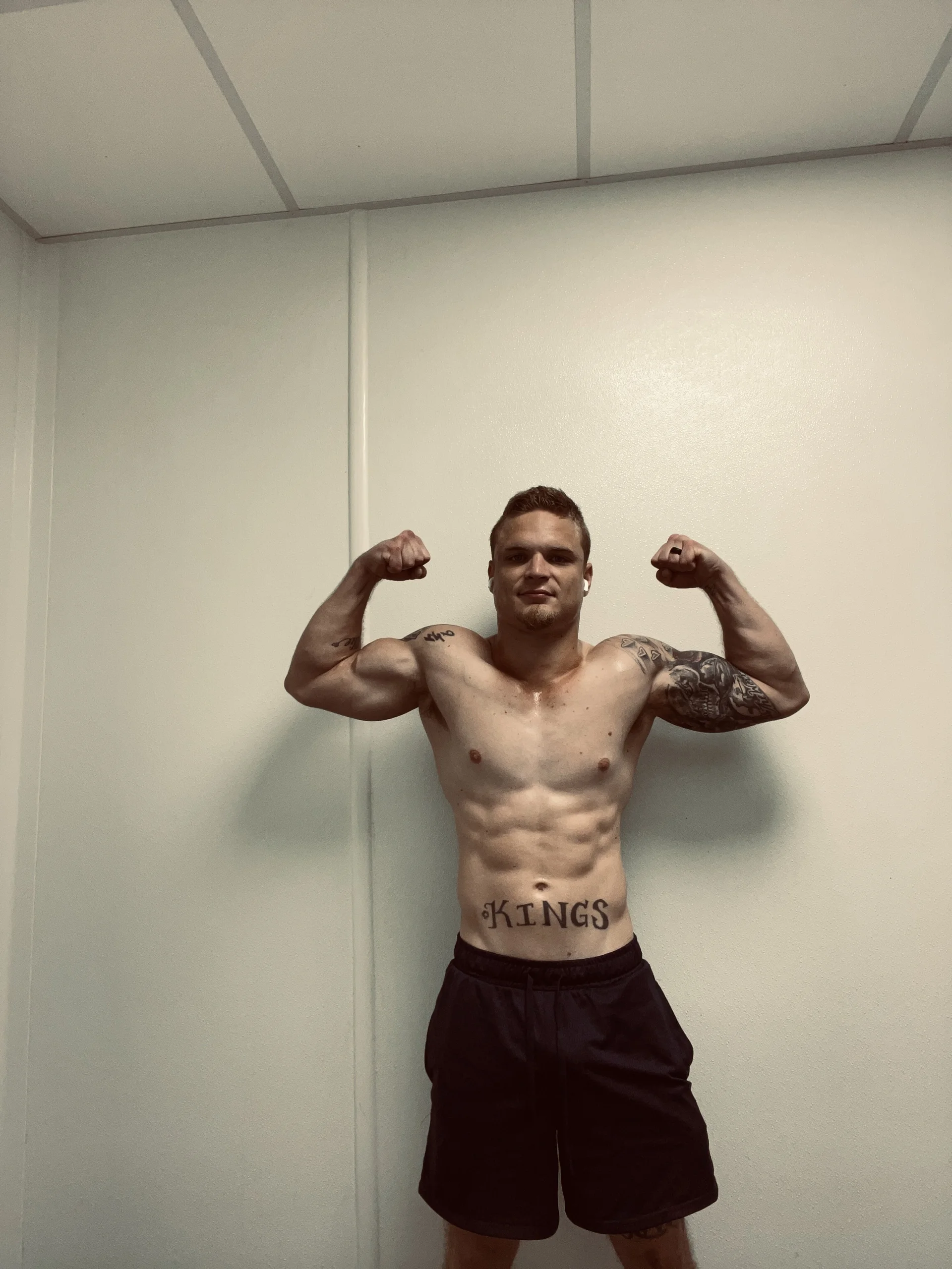 XXX Porn Photo of Nude King_Kev_ 6
