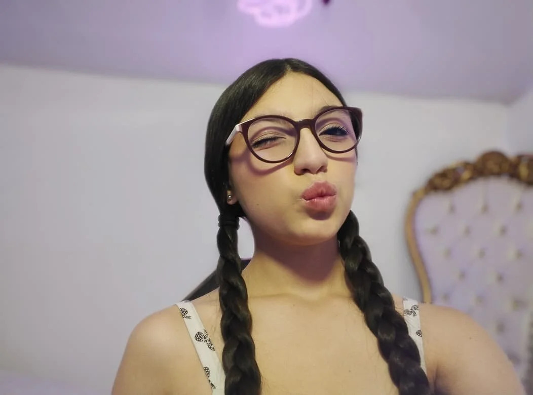 XXX Porn Photo of Nude MAHYRA_TAY 6
