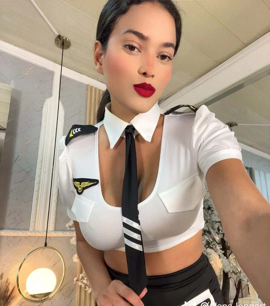 XXX Porn Photo of Nude LiaObrien 121