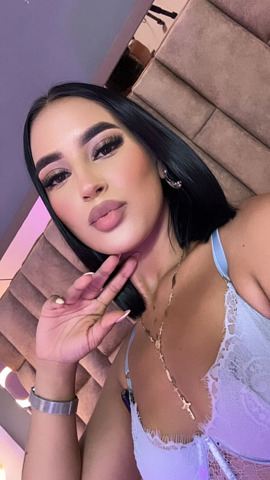 XXX Porn Photo of Nude Emily_luve 8