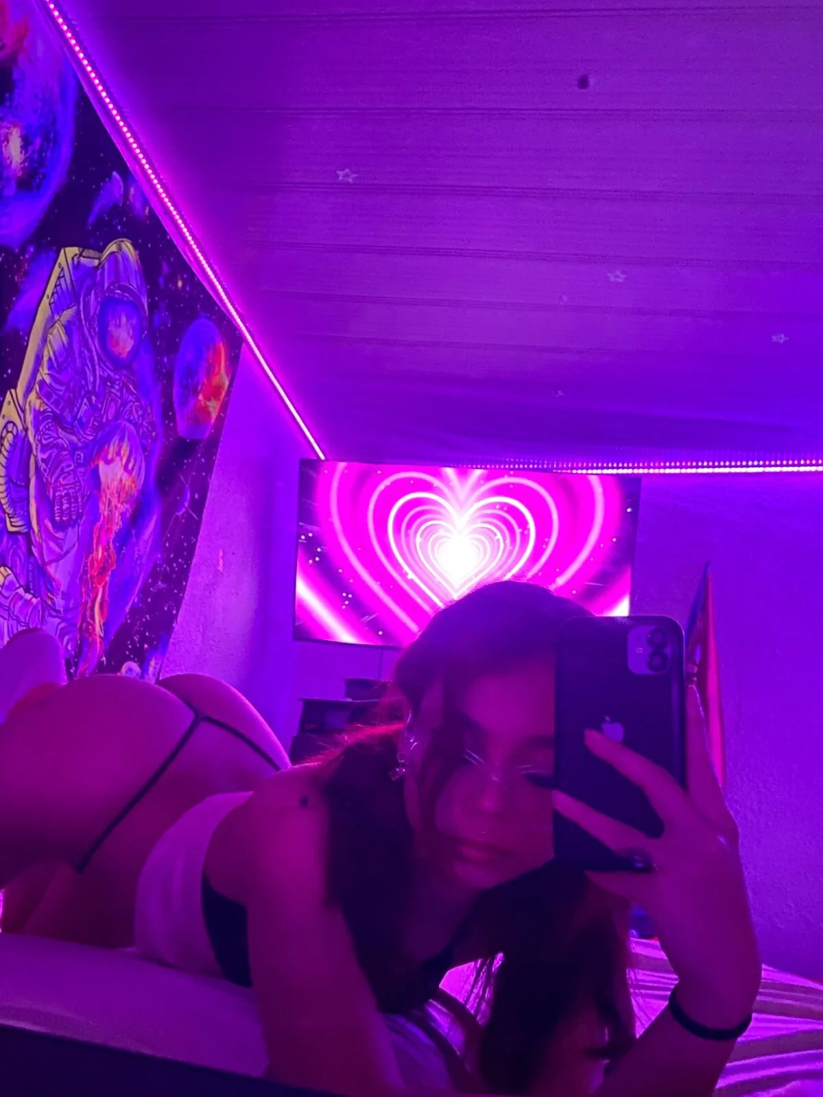 XXX Porn Photo of Nude little_ellie_1 21