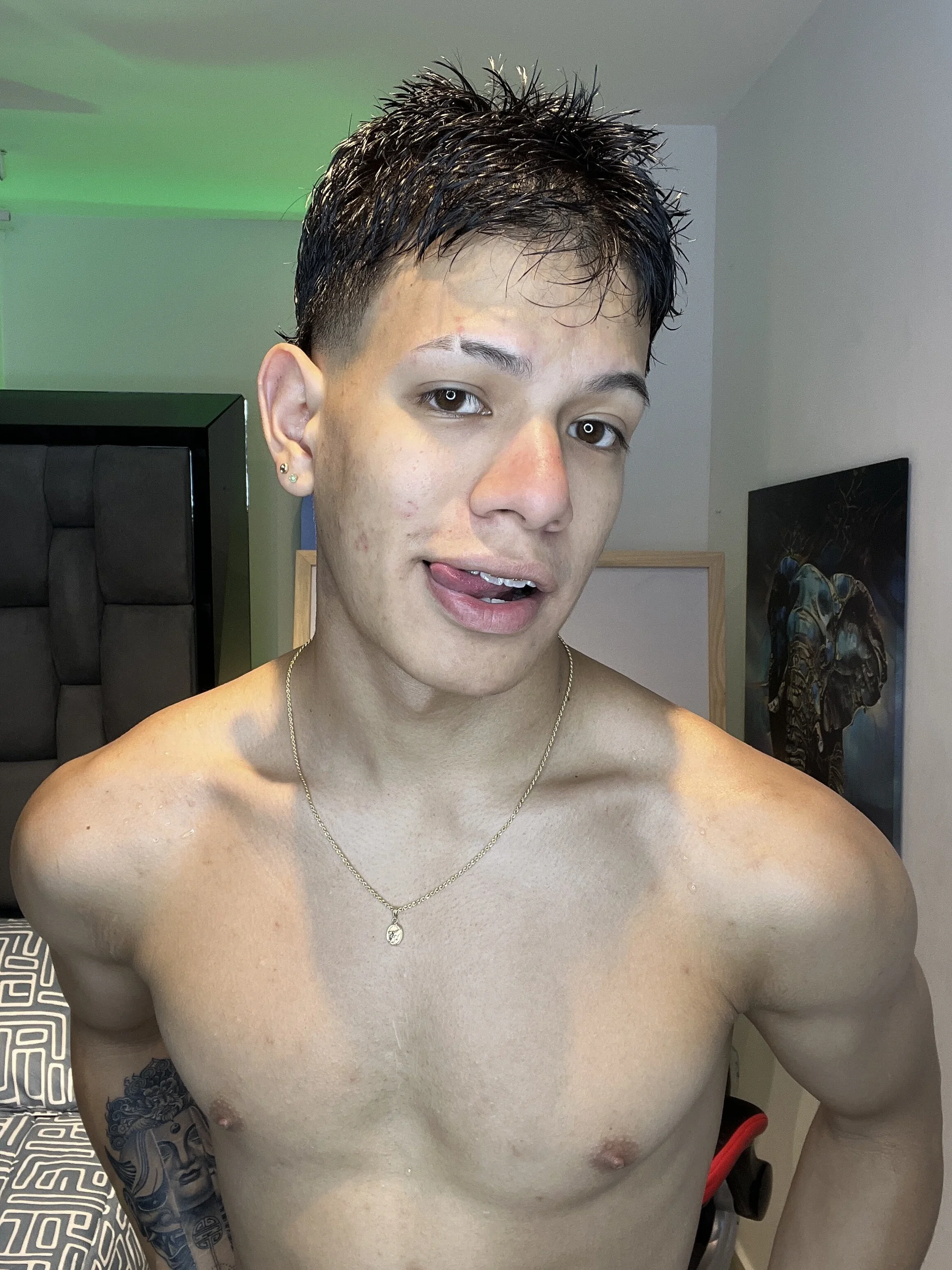 XXX Porn Photo of Nude TonyPetrovjs 57