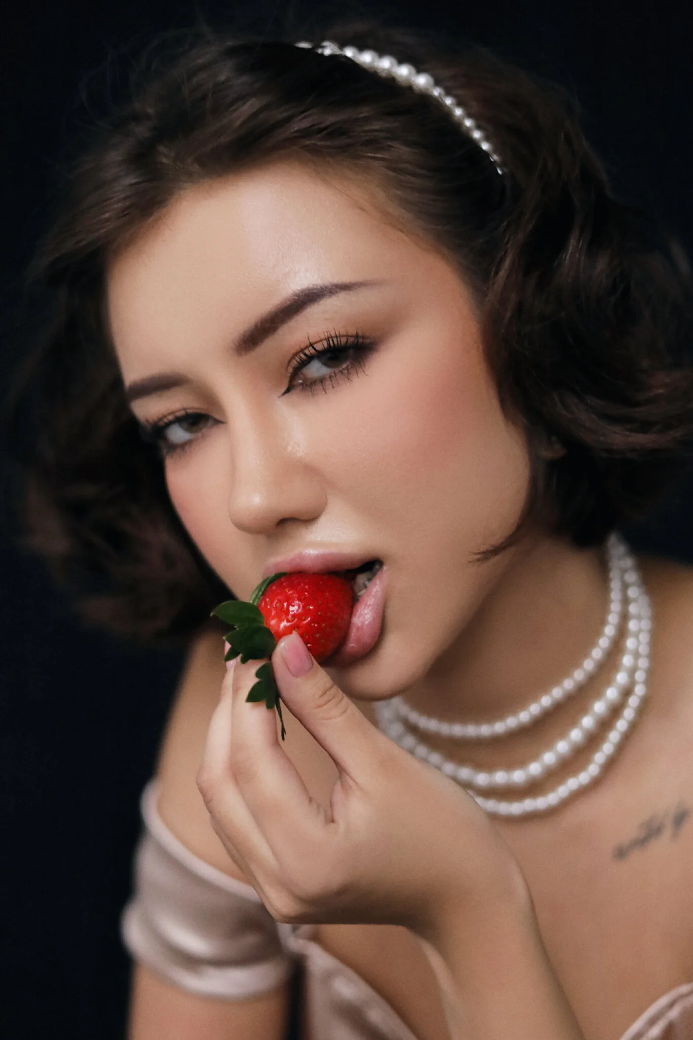 XXX Porn Photo of Nude Musae 110