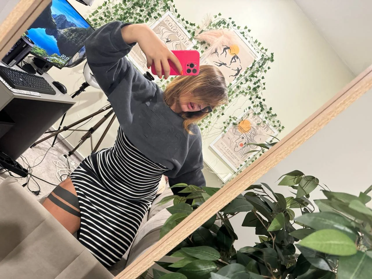 XXX Porn Photo of Nude Lally_blaze 9