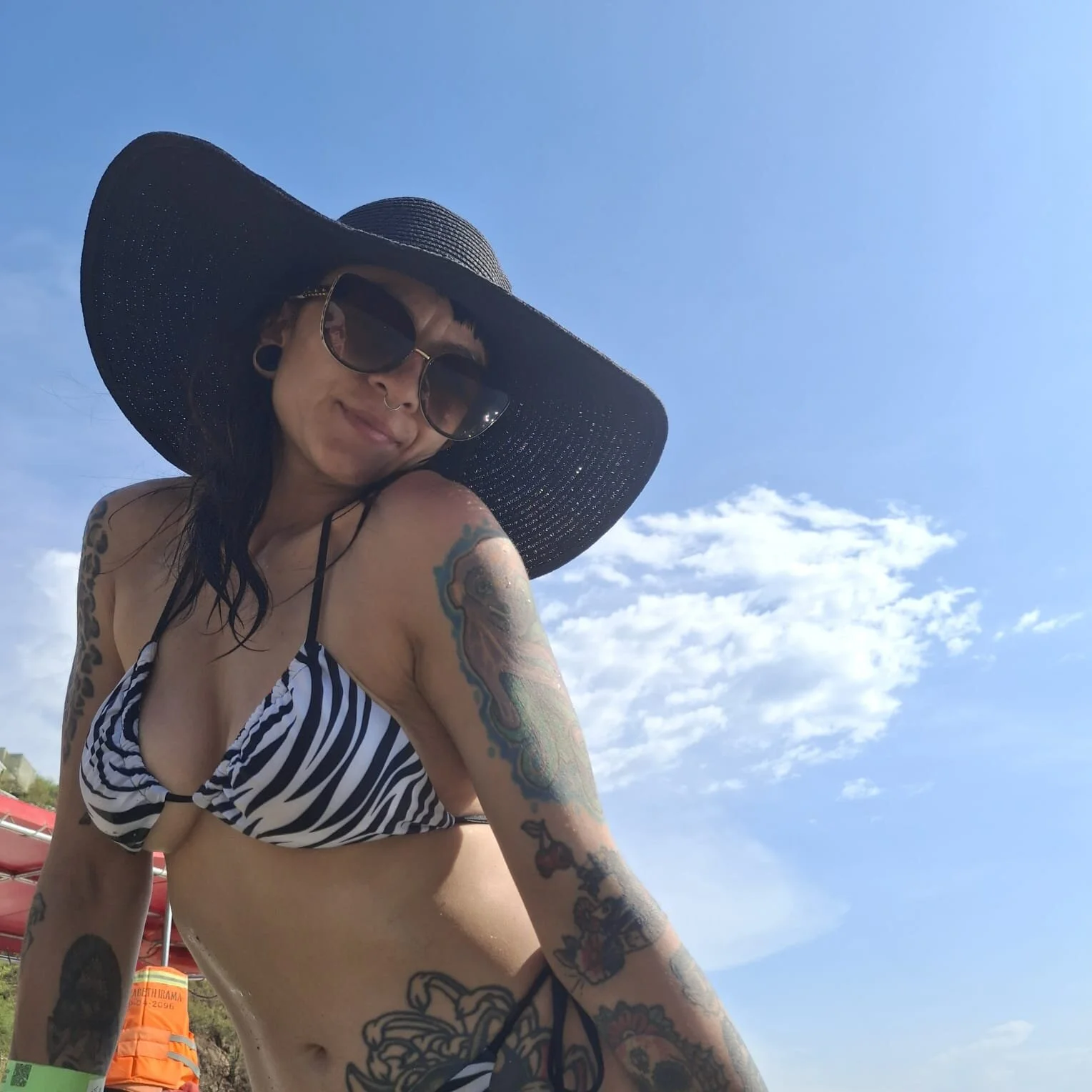 XXX Porn Photo of Nude Naughty_Kittenm 81