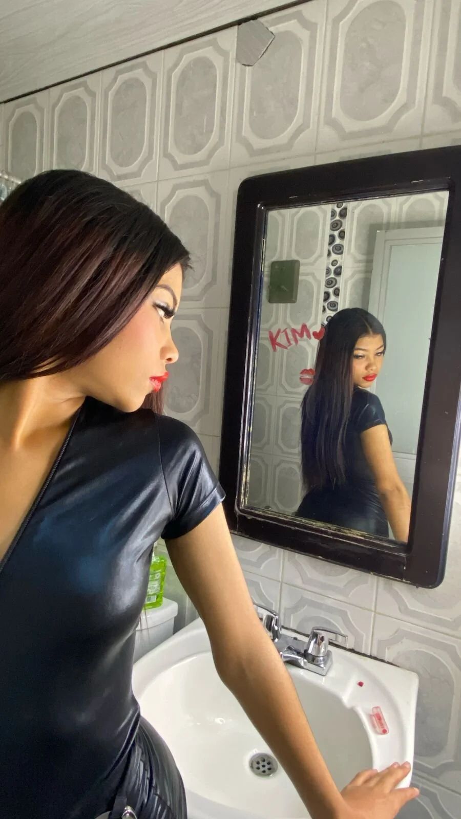 XXX Porn Photo of Nude Kim_clark1 19