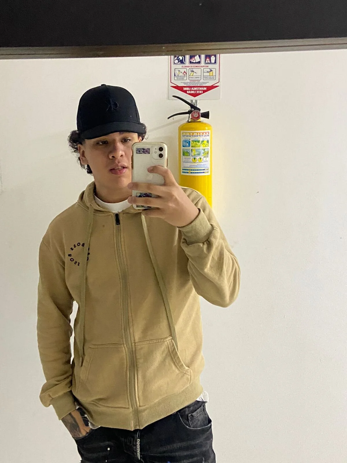 XXX Porn Photo of Nude Naim_Bennetsex 4