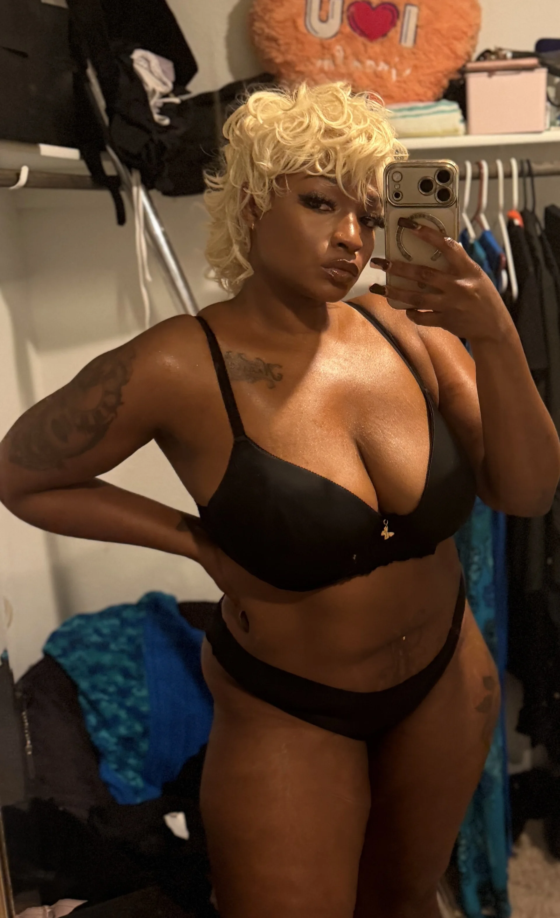 XXX Porn Photo of Nude sunnymochaqueen 3