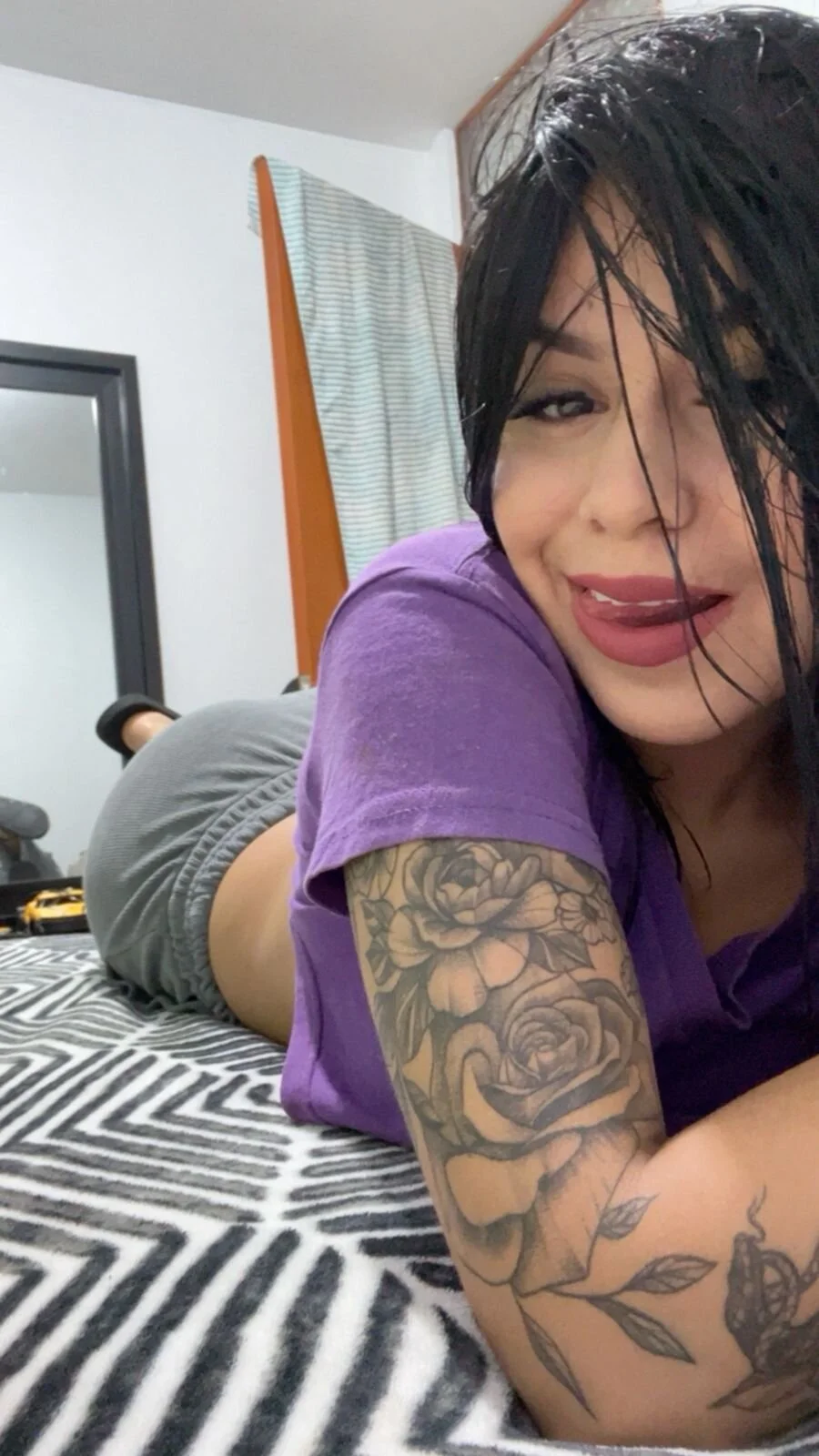 XXX Porn Photo of Nude Malory_Greiz 4