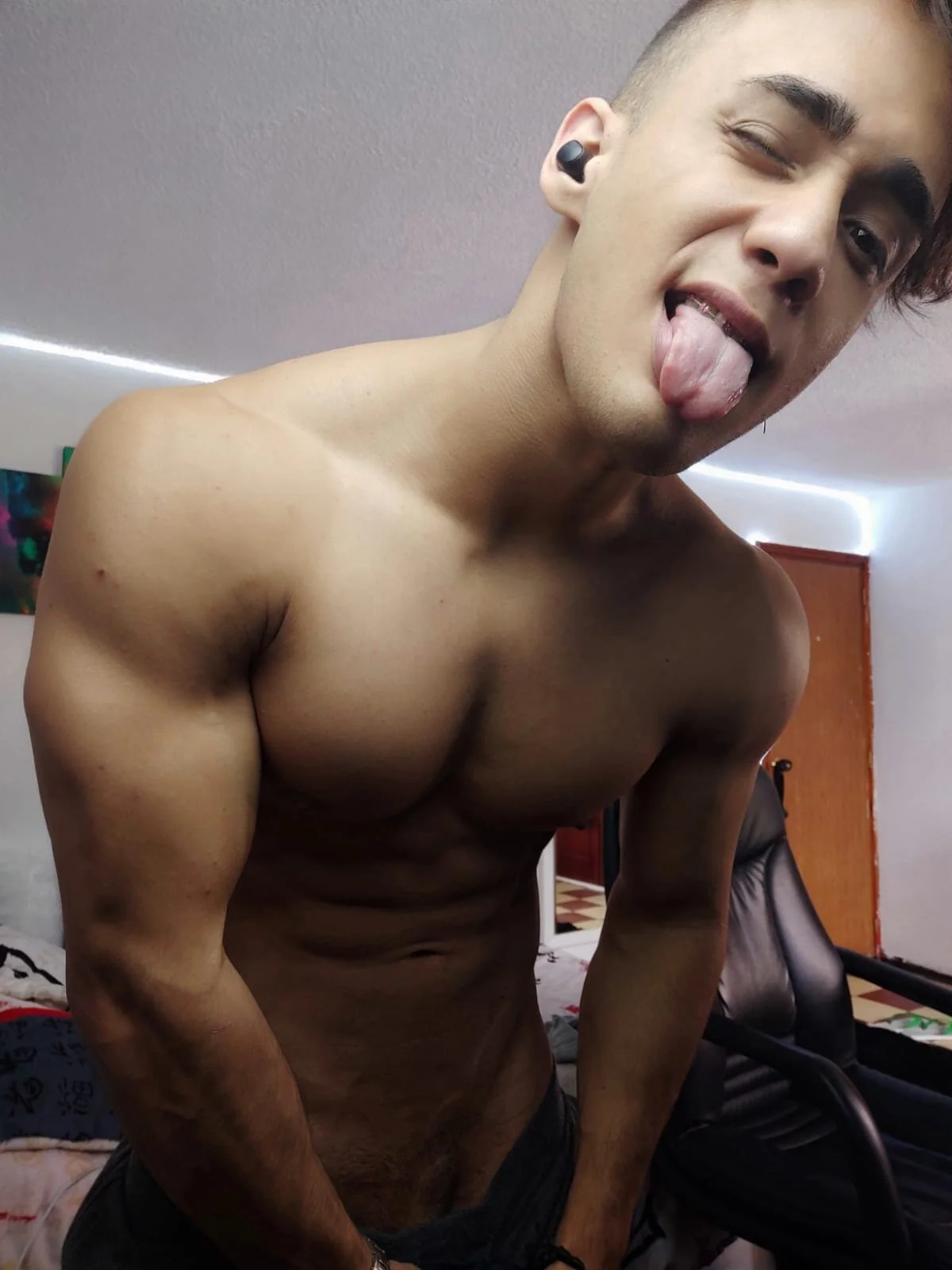 XXX Porn Photo of Nude AlexRivera6 24