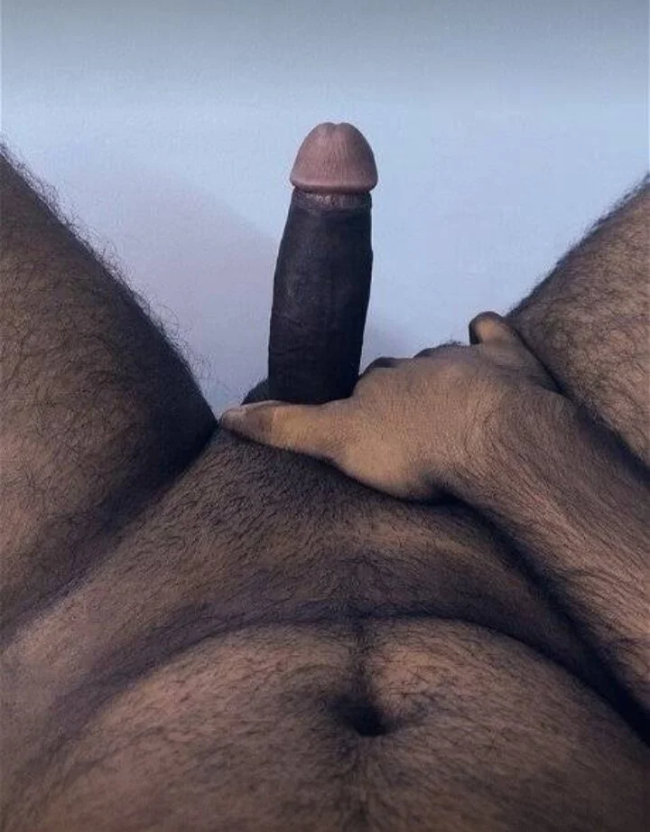 XXX Porn Photo of Nude BiggerDickGuy 2