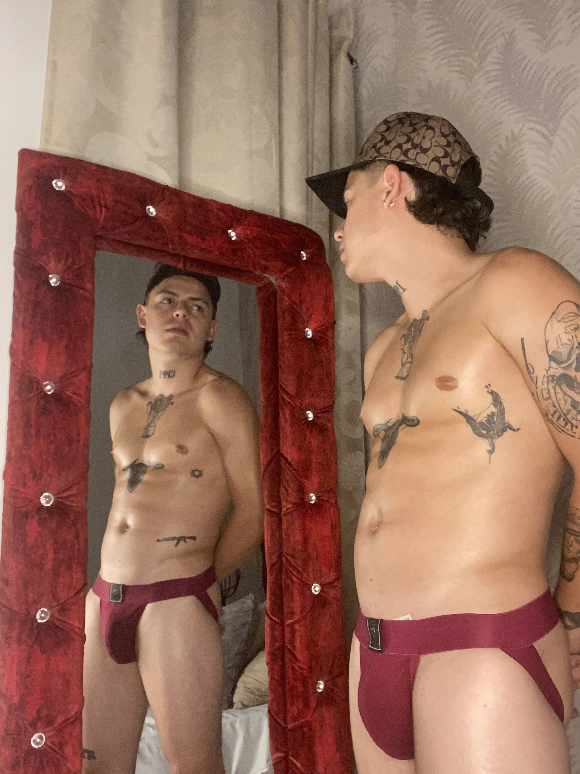 XXX Porn Photo of Nude tonny_white 1
