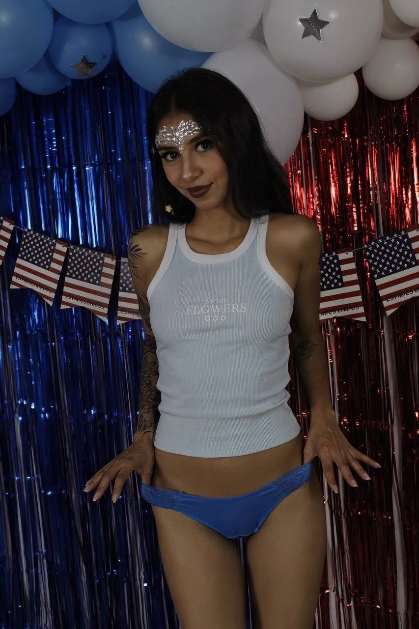 XXX Porn Photo of Nude Kat_44 24