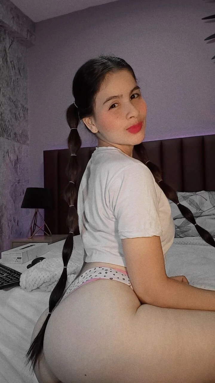 XXX Porn Photo of Nude AnneDixie 47