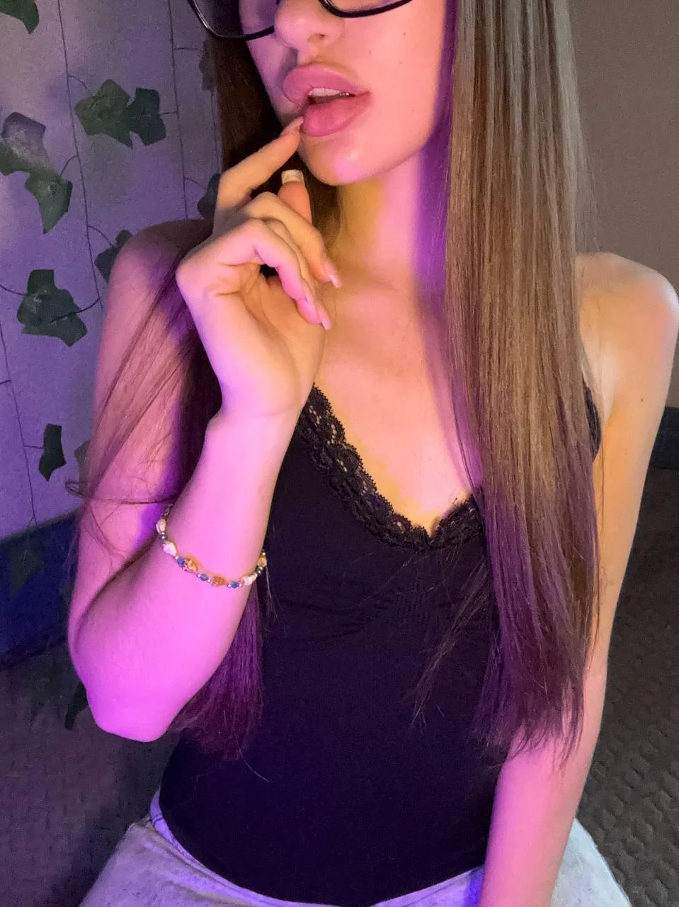 XXX Porn Photo of Nude LiseVener 99