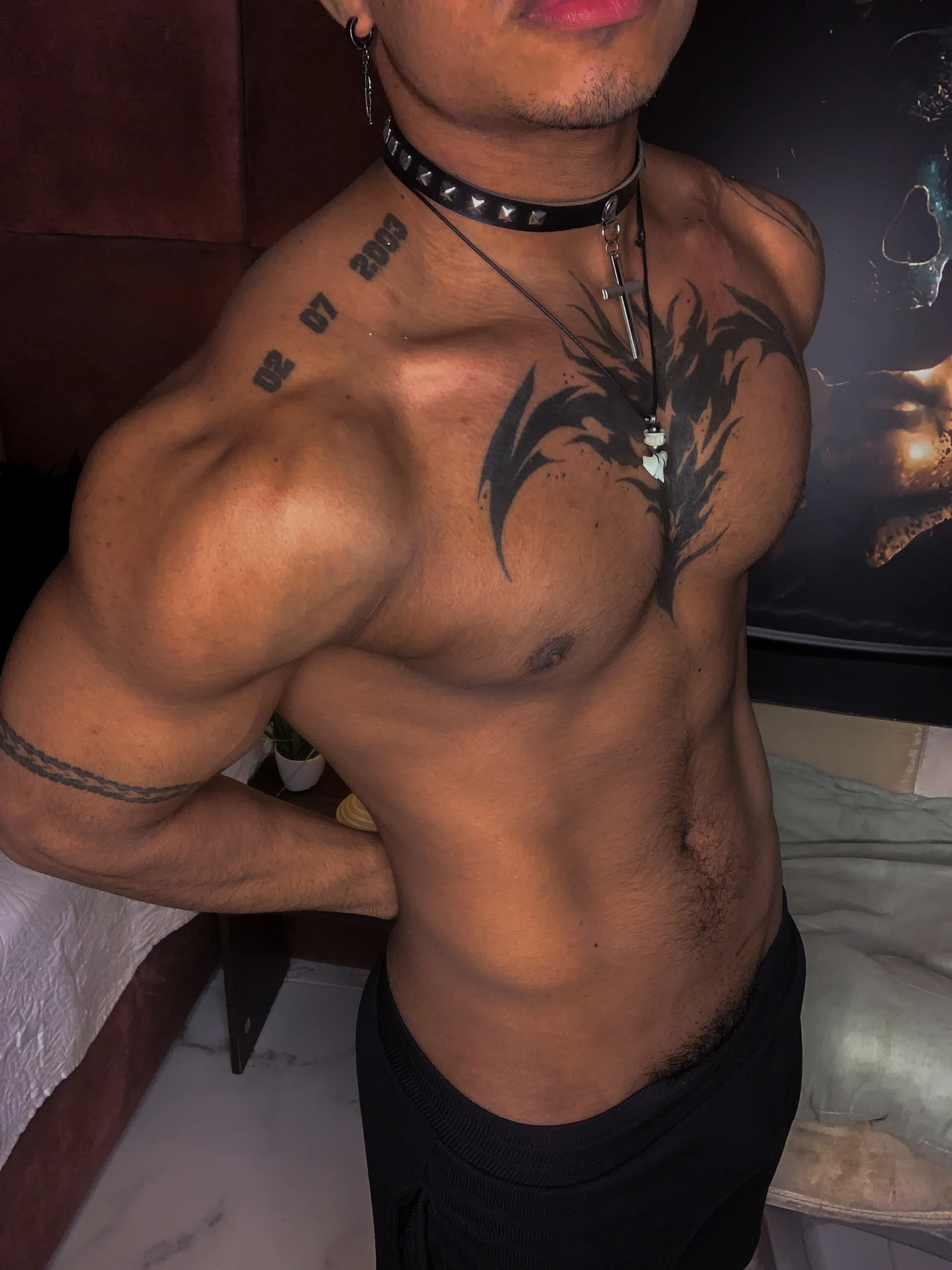 XXX Porn Photo of Nude Young_laroi 24